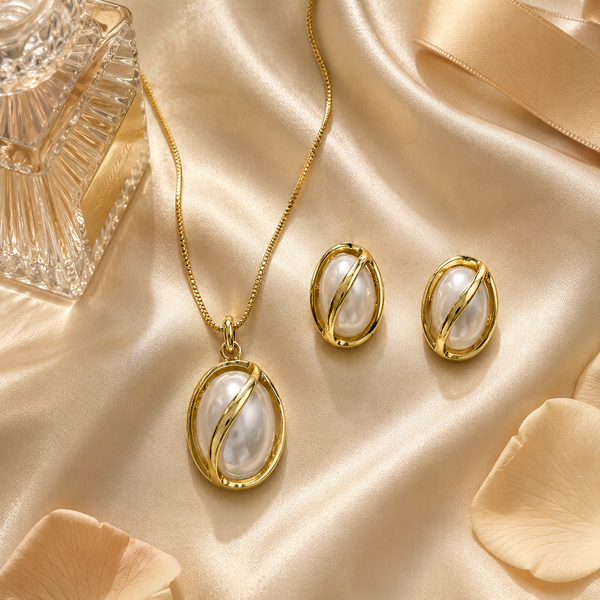 Vervit Oval Pendant Necklace Set for Festive Wear – Gold Finish, Necklace with Earrings