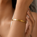 Vervit Gold Crystal Screw Motif Bangle for Women – 18K Gold-Plated PVD Finish, Anti-Tarnish 316L Stainless Steel