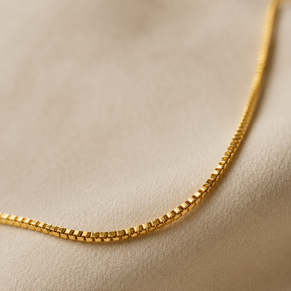 Classic Gold-Toned Box Chain