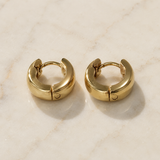 Vervit Gold Minimal Huggie Hoop Earrings for Women – 18K Gold Plated 316L Stainless Steel