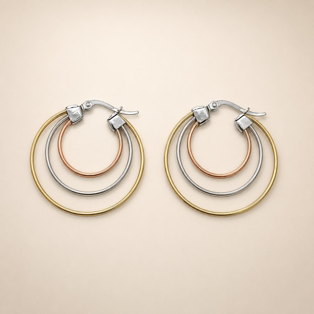 Vervit Triple-Tone Layered Hoop Earrings for Women – 316L Stainless Steel with 18K Gold-Plated PVD Finish